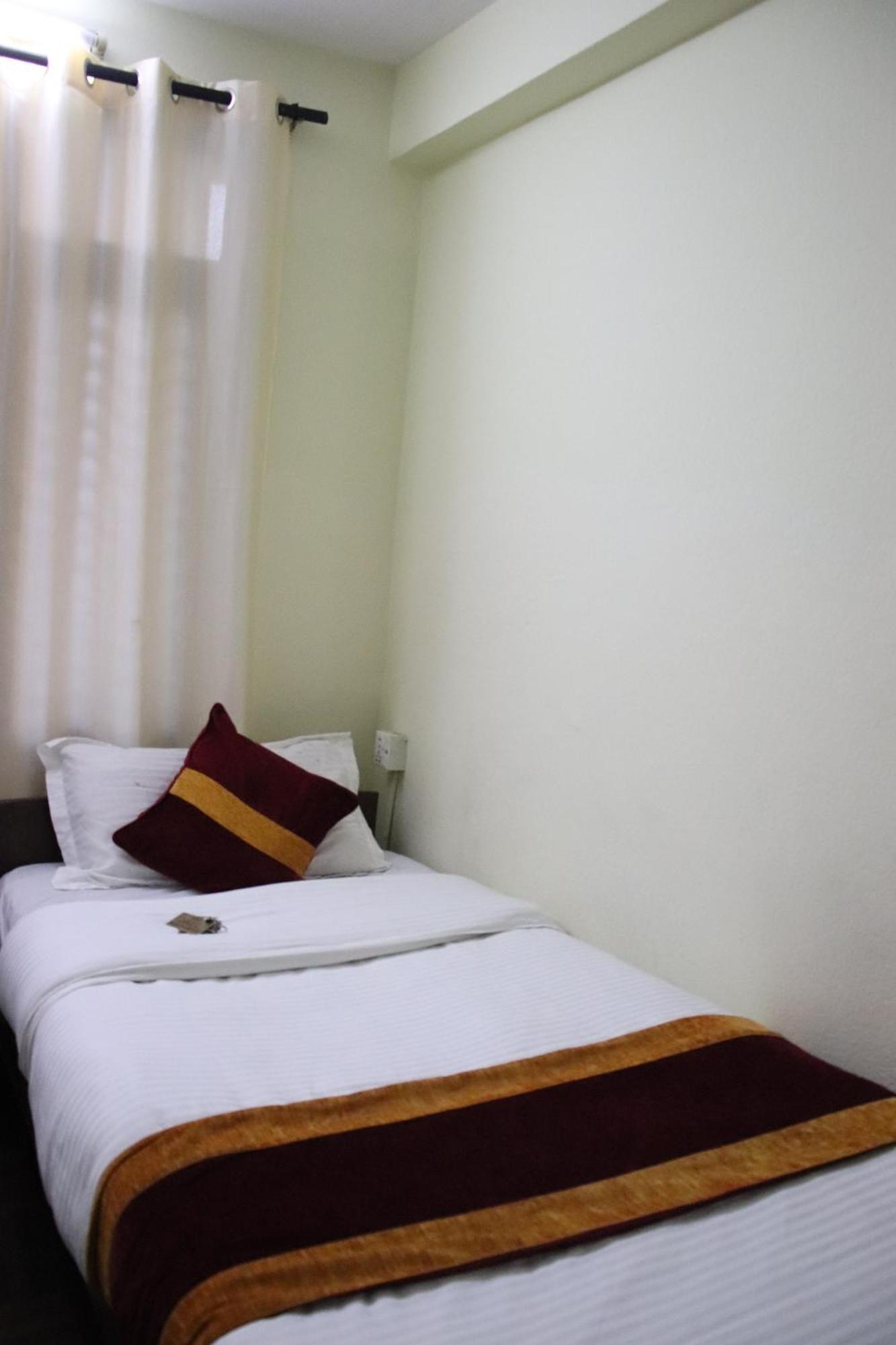 Holy Land Hotel Nepal Katmandou Extérieur photo
