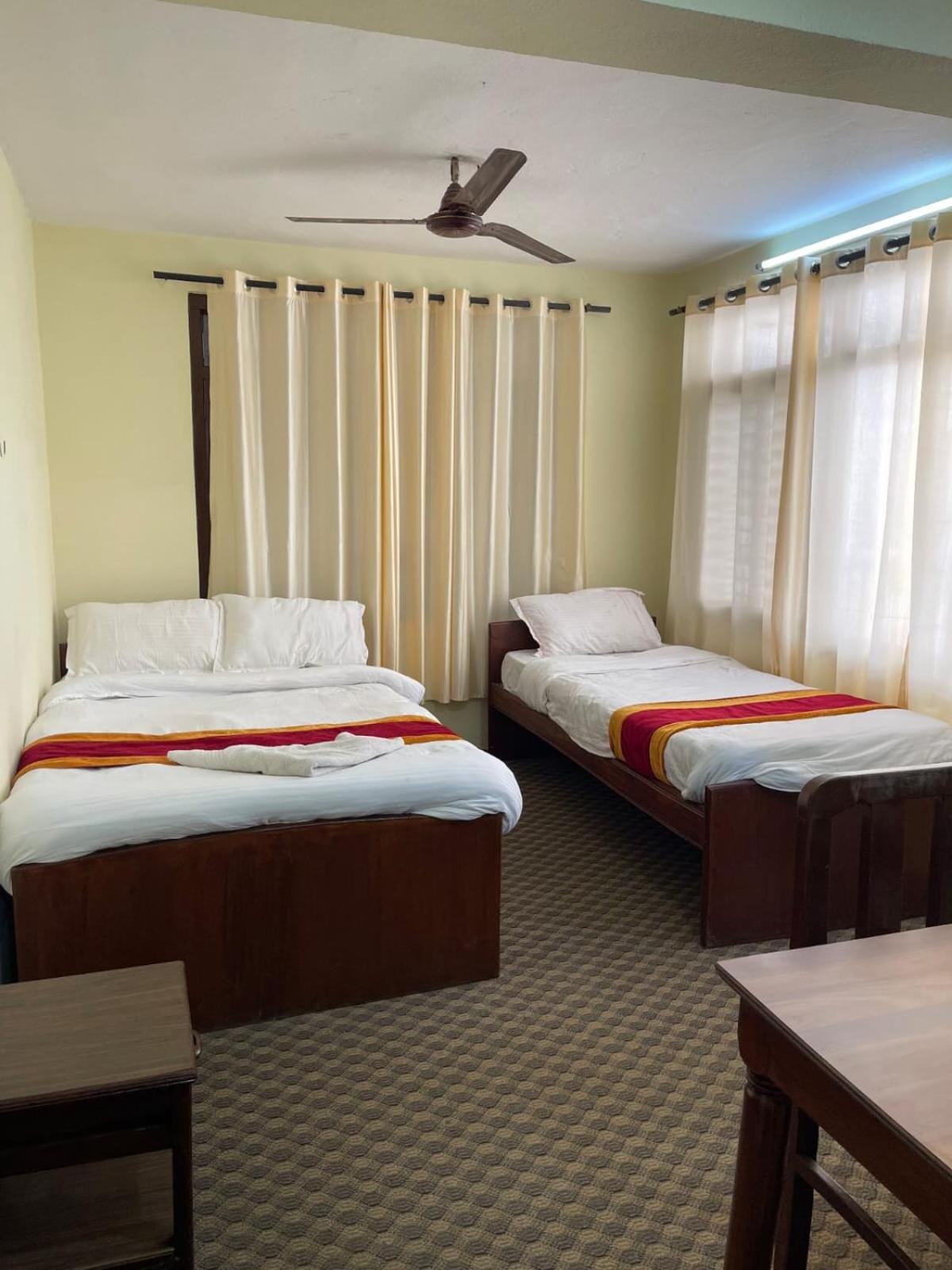 Holy Land Hotel Nepal Katmandou Extérieur photo