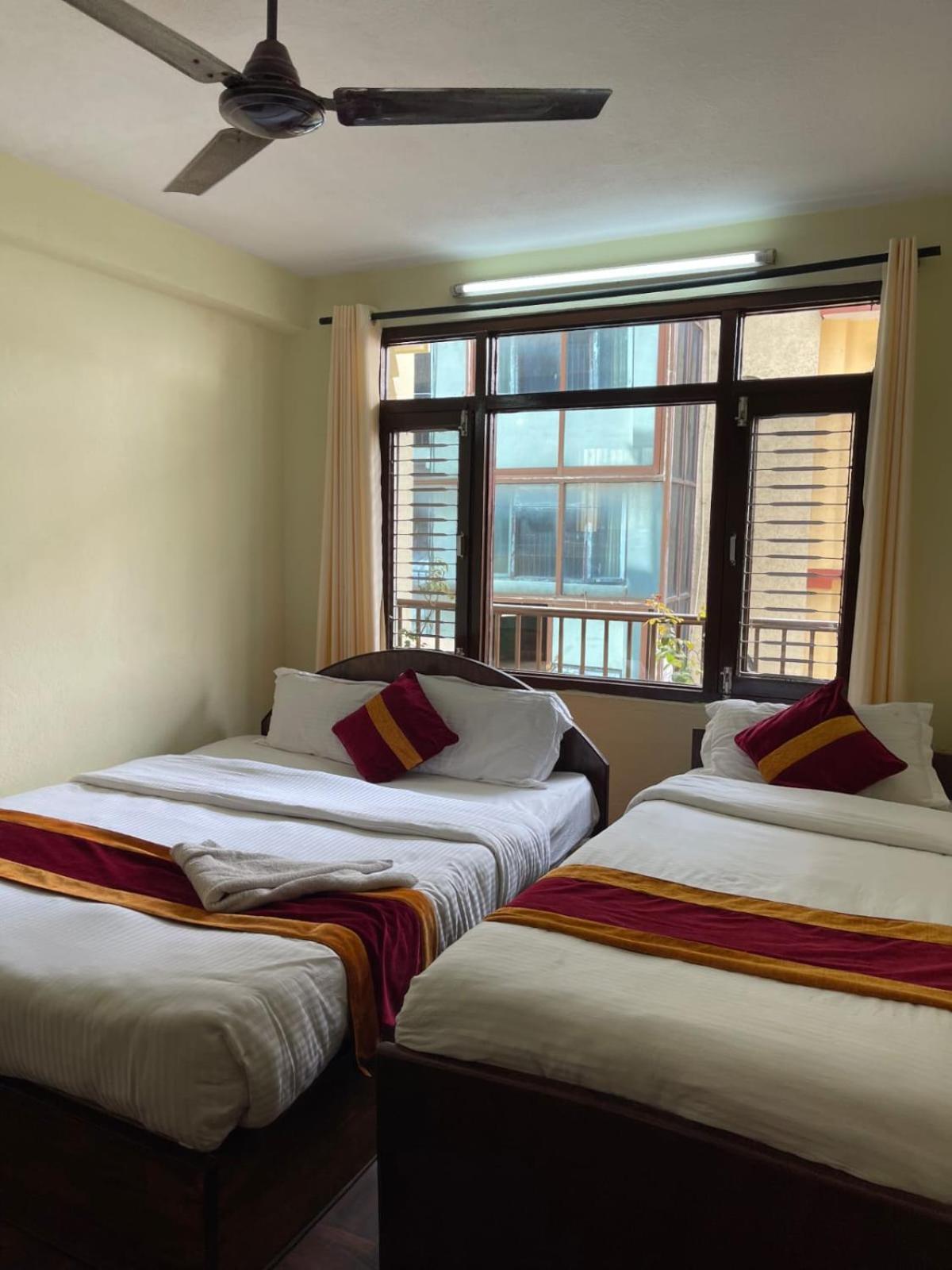 Holy Land Hotel Nepal Katmandou Extérieur photo