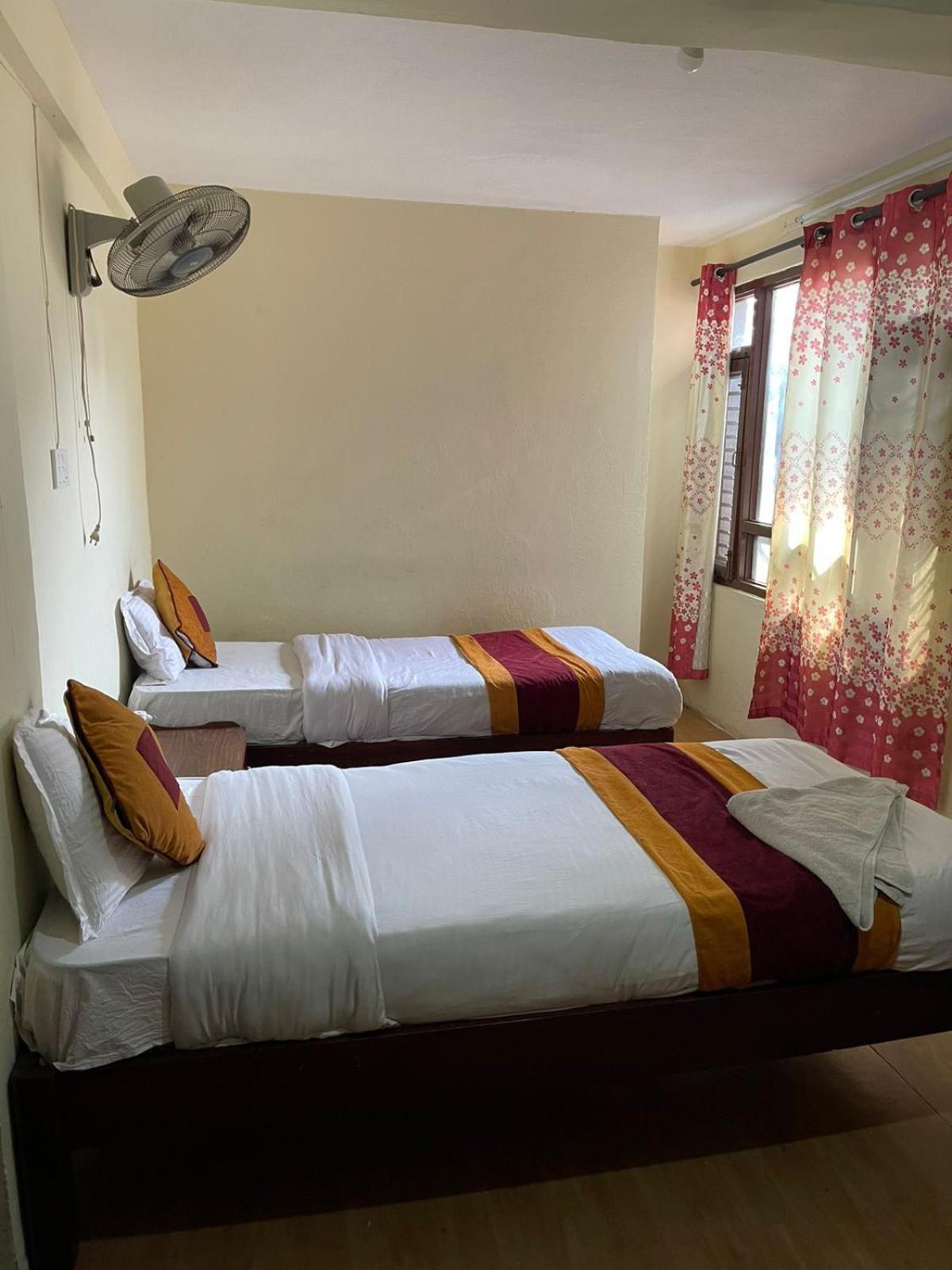 Holy Land Hotel Nepal Katmandou Extérieur photo