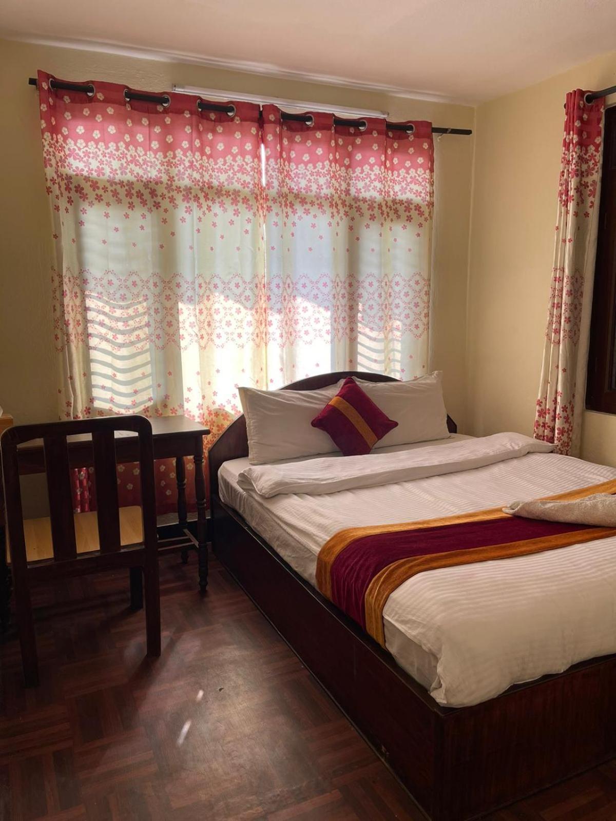 Holy Land Hotel Nepal Katmandou Extérieur photo
