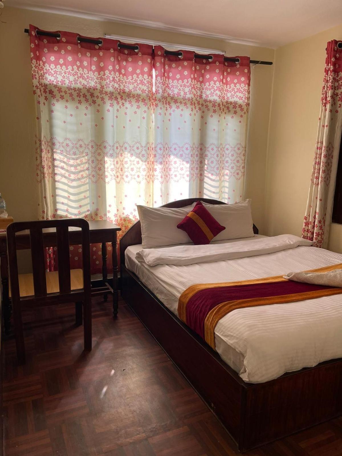 Holy Land Hotel Nepal Katmandou Extérieur photo