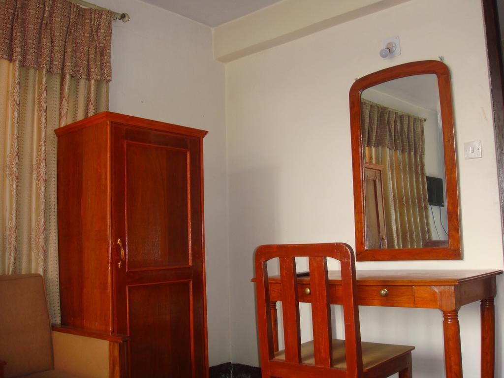 Holy Land Hotel Nepal Katmandou Extérieur photo