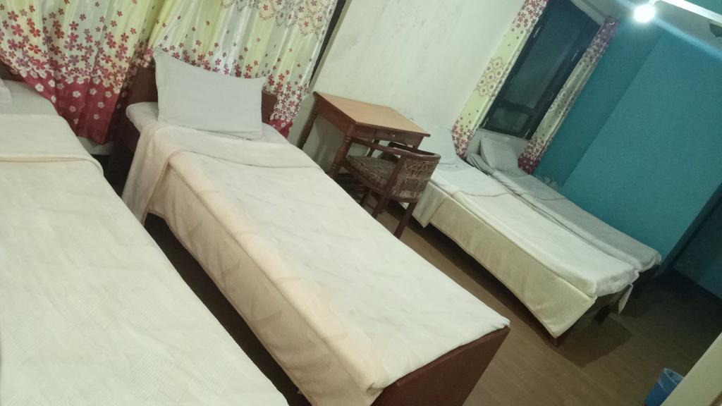 Holy Land Hotel Nepal Katmandou Extérieur photo